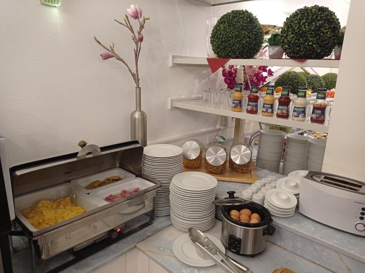 Hotel Leomar 3*